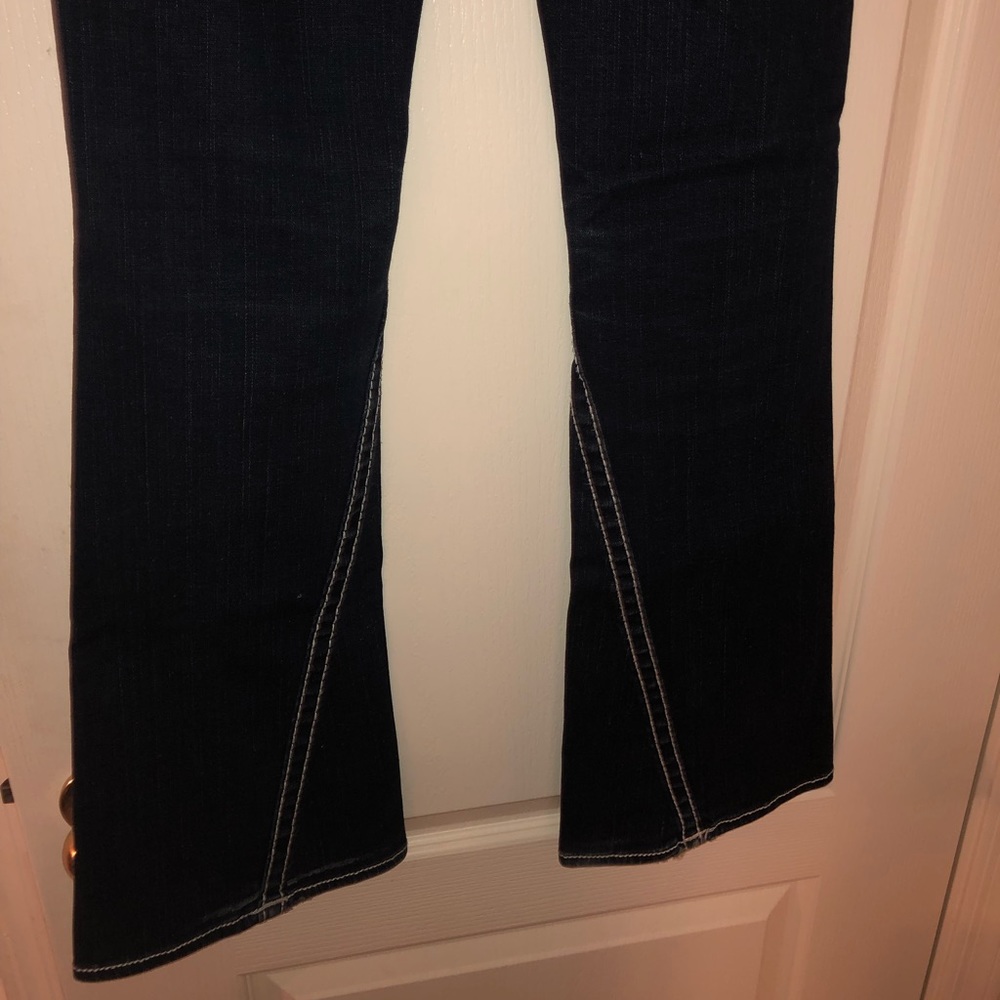 True Religion Ripped Jeans - Picture 6 of 7